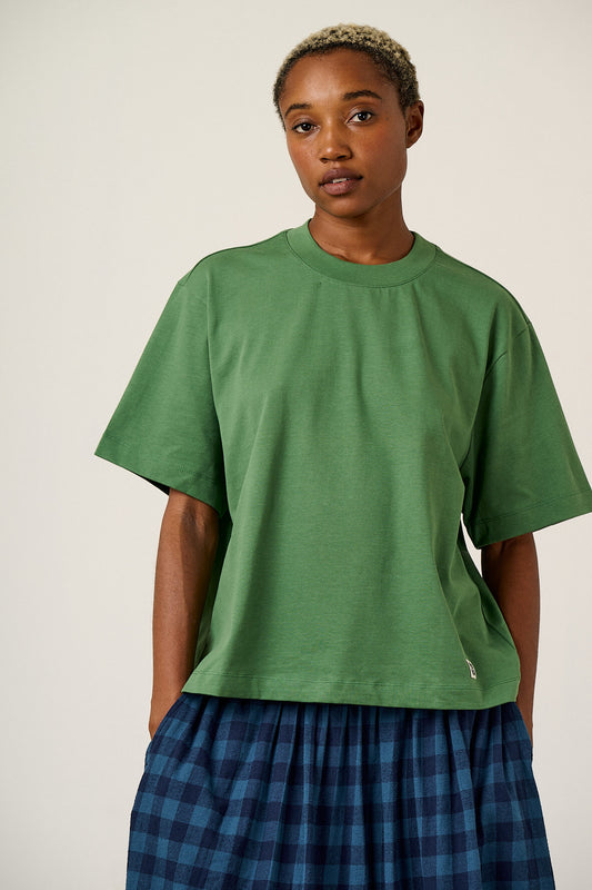 Noa - Cotton Boxy T-Shirt in Green