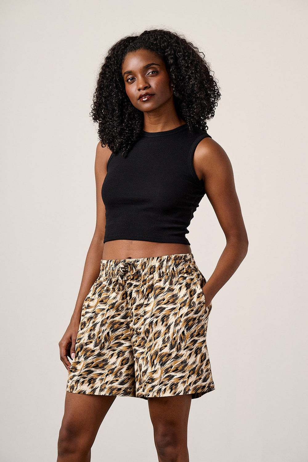 Charlie - Cotton Shorts in Leo Swirl