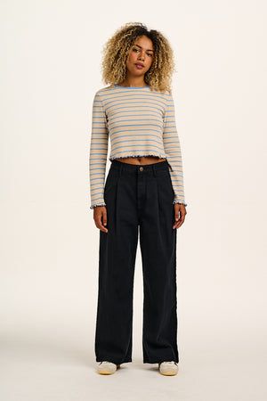 Cole - Wide Leg Denim Jeans in Black