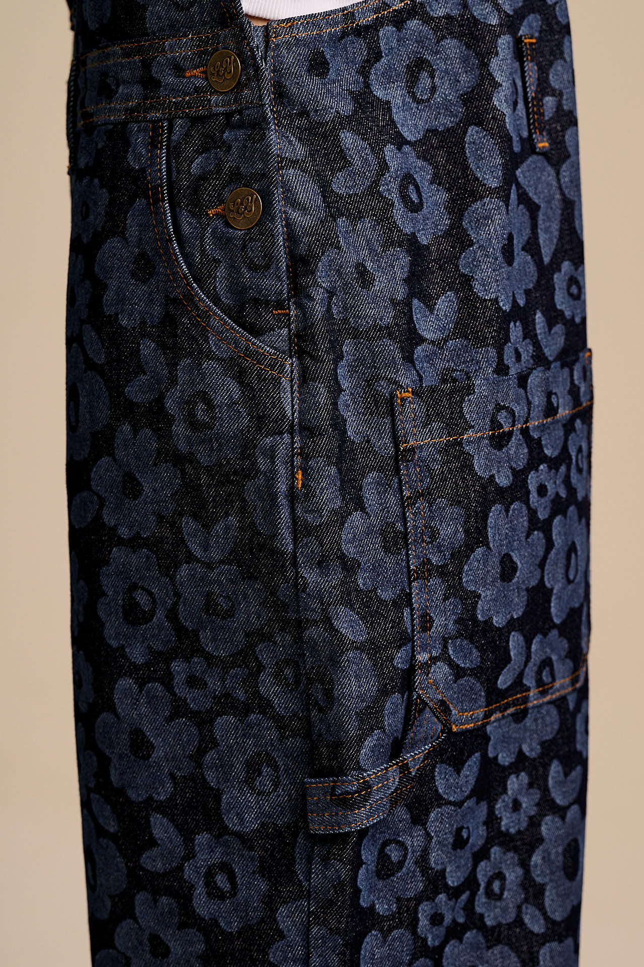 Mullen - Denim Dungarees in Vida Floral