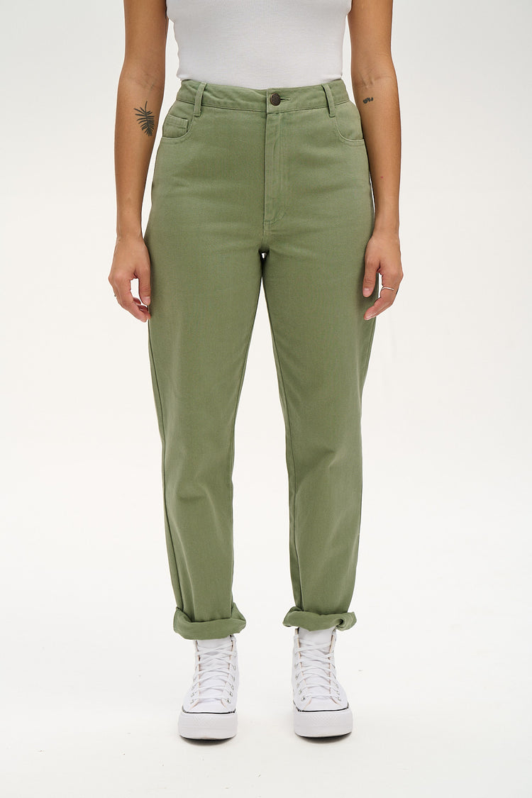 Dana - Relaxed High Waisted Mom Style Jeans