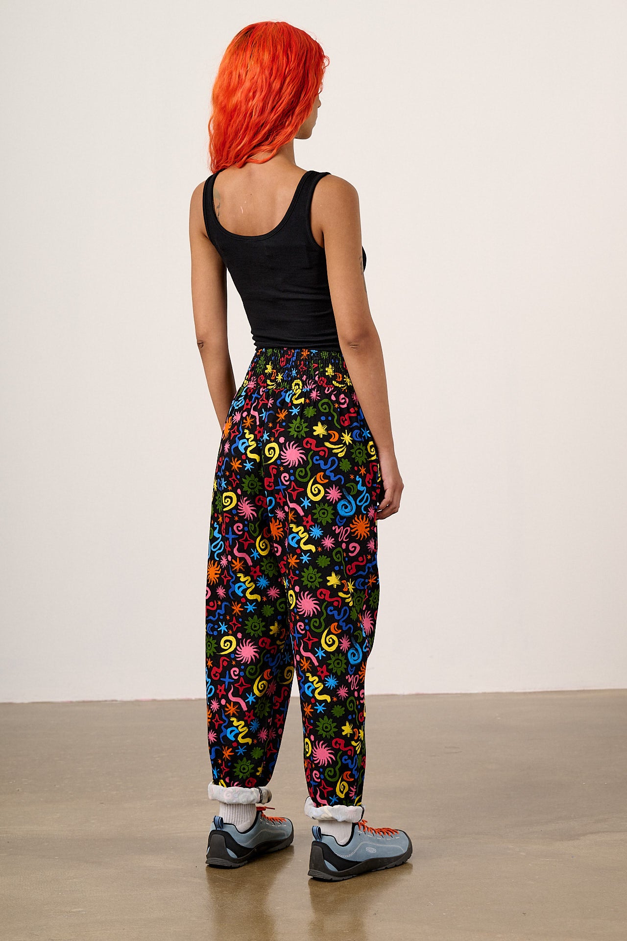 Alexa - Cotton Trousers in Bright Astral Print