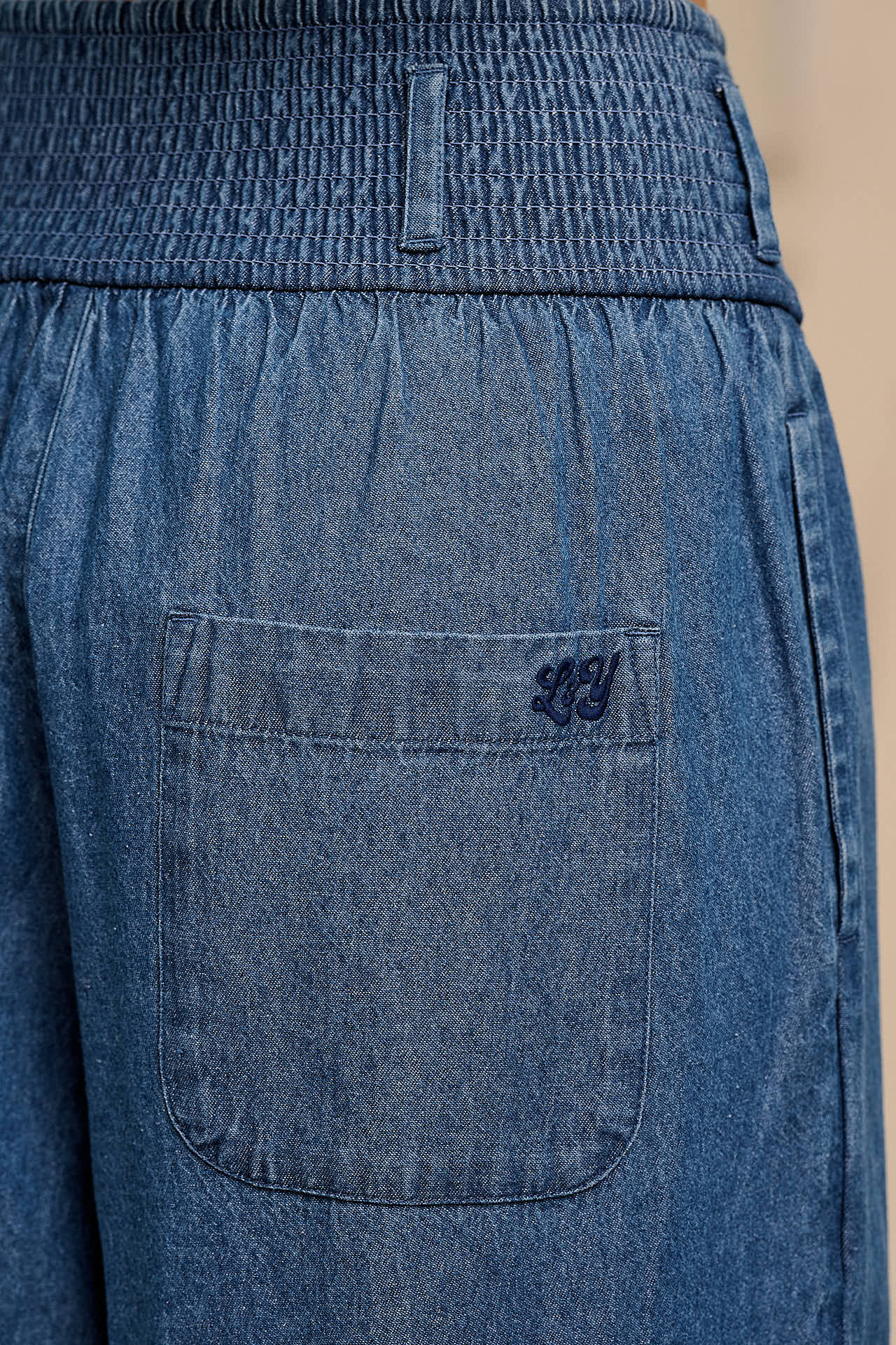 Alex - Wide Leg Cotton Trousers in Mid Wash Blue