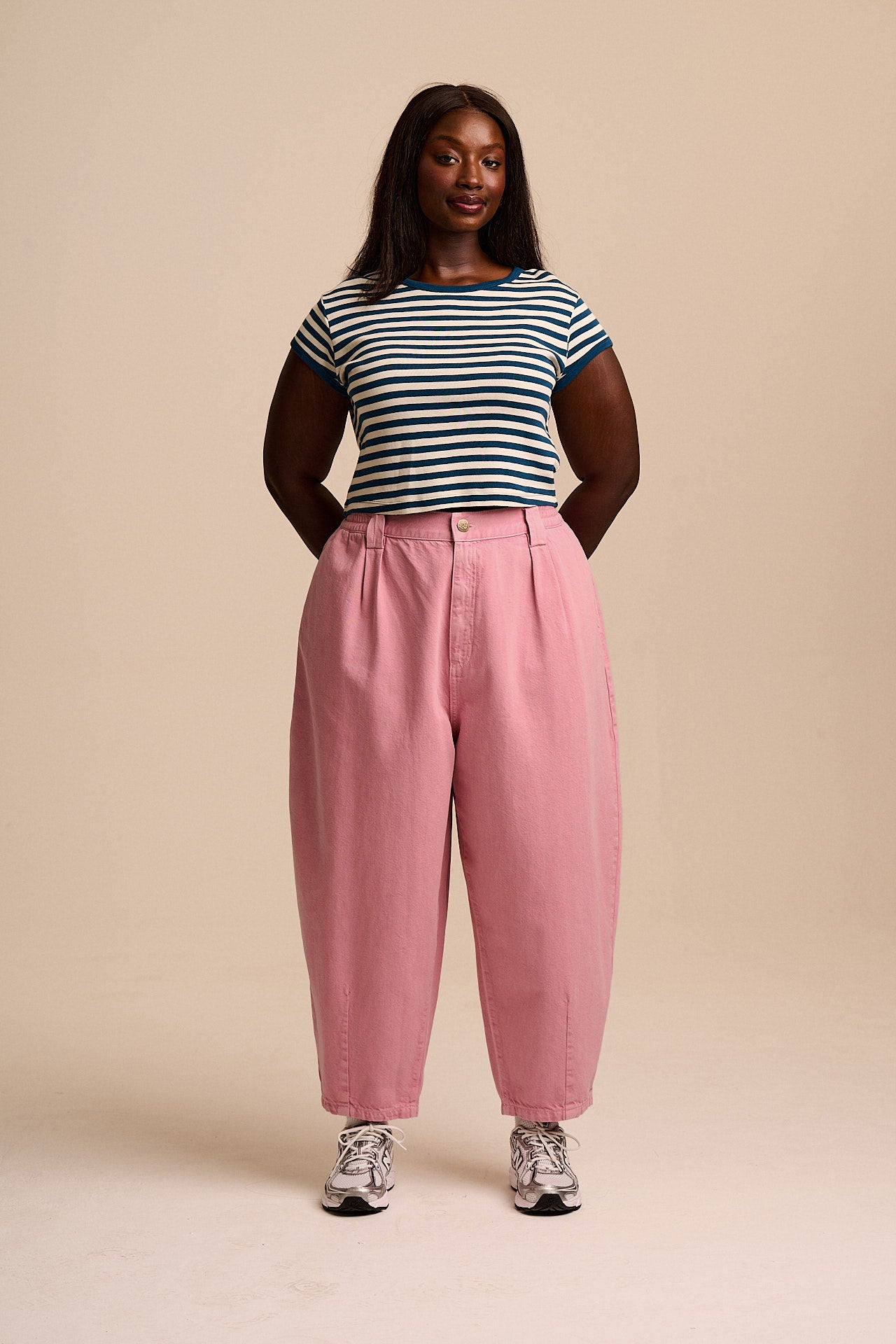 Ashby - Denim Barrel Leg Trousers in Washed Pink