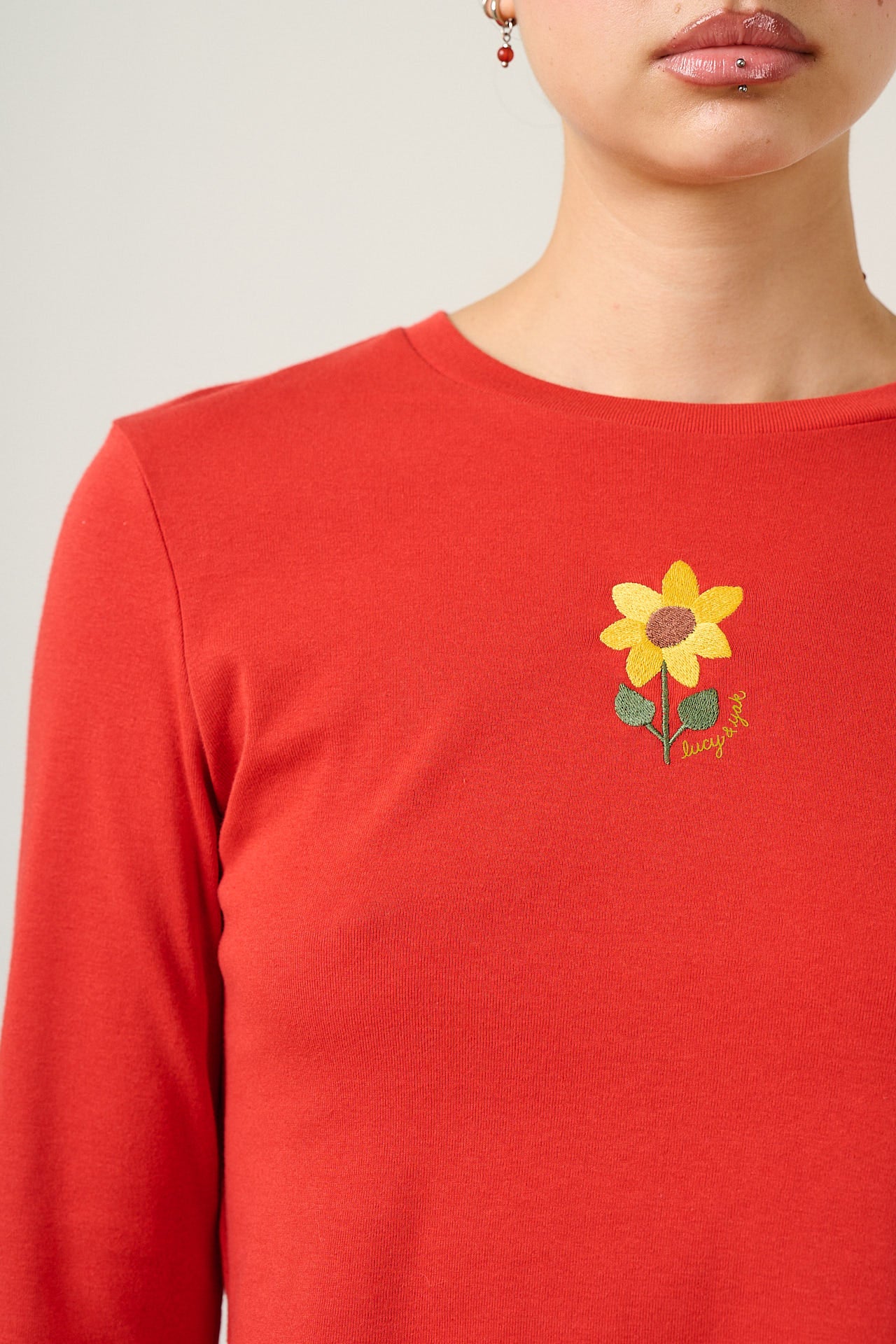 Hansel - Long Sleeve Cotton Top in Red with Sunflower