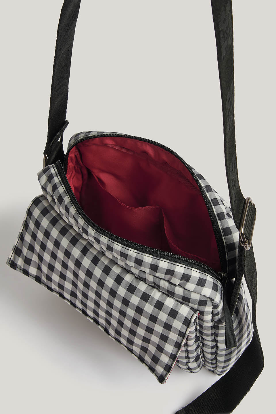 Maddox - Crossbody Bag in Black & White Check