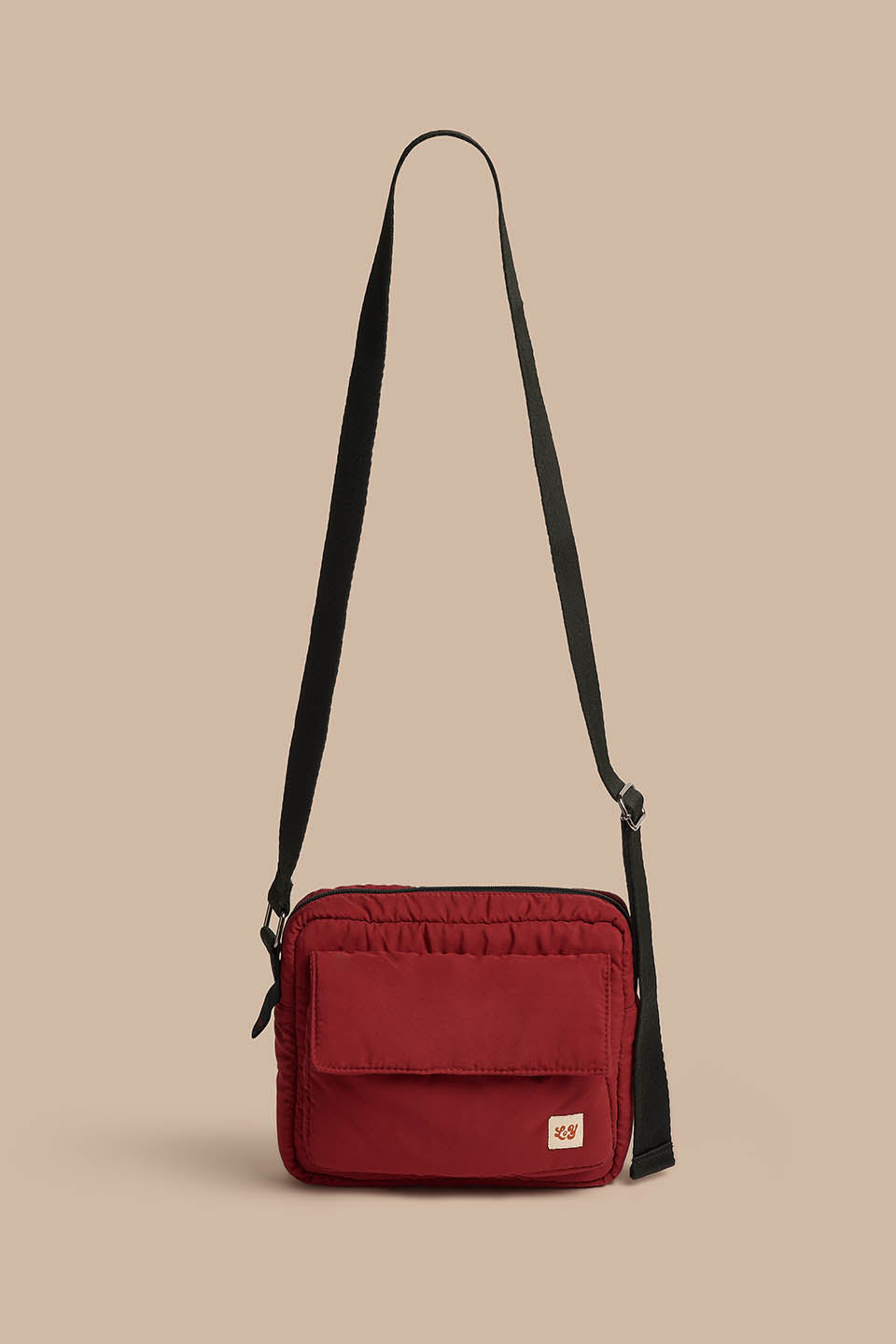 Maddox - Recycled Polyester Crossbody Bag in Maroon
