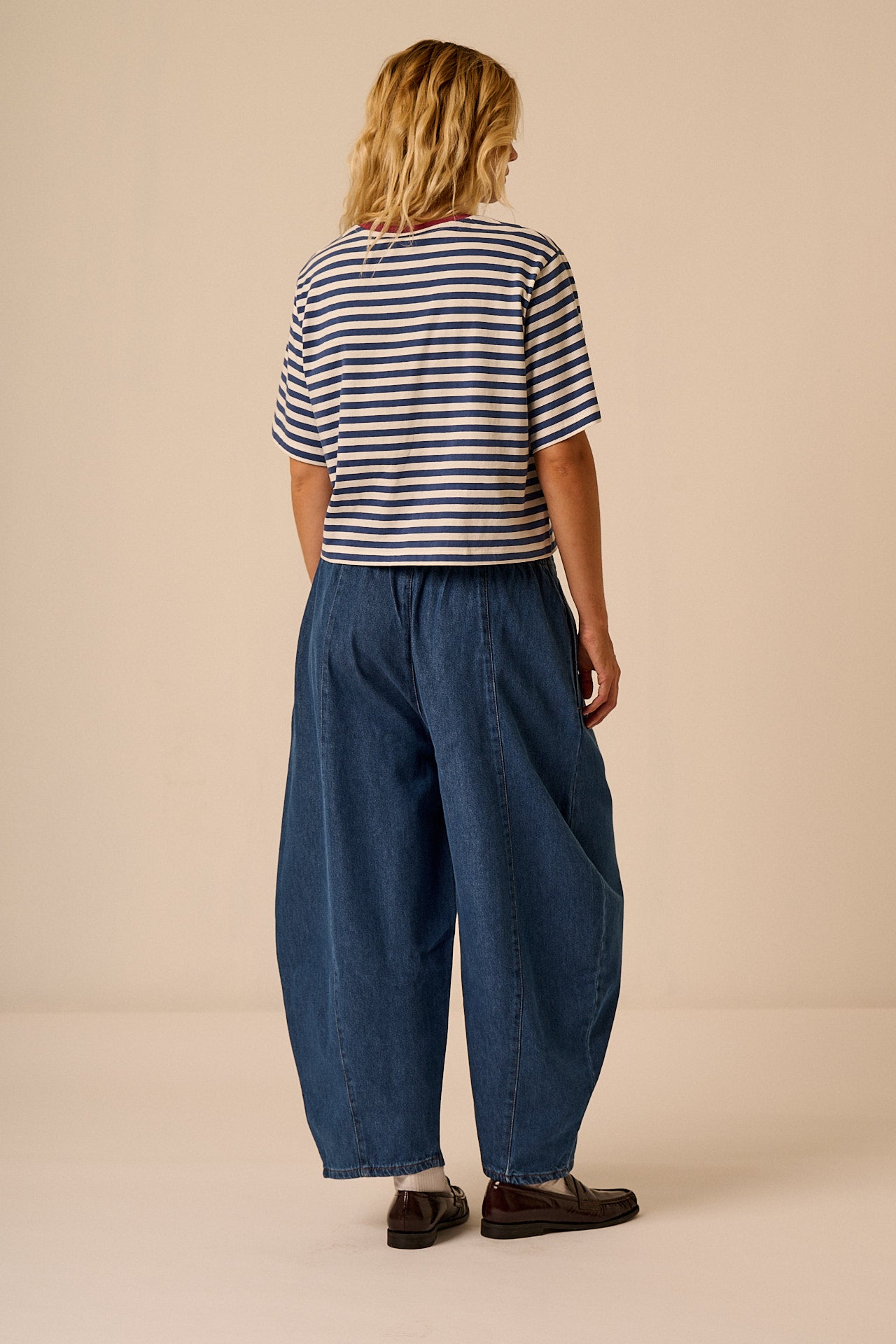 Obregon - Denim Barrel Leg Jeans in Midwash