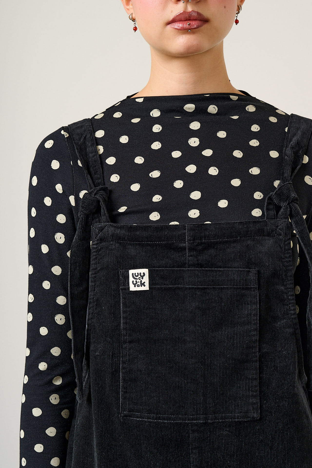 Original - Corduroy Dungarees in Black
