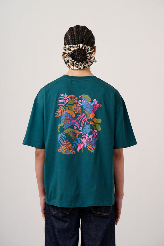 Benny - Oversized Cotton T-Shirt in Green Wild Expression Print