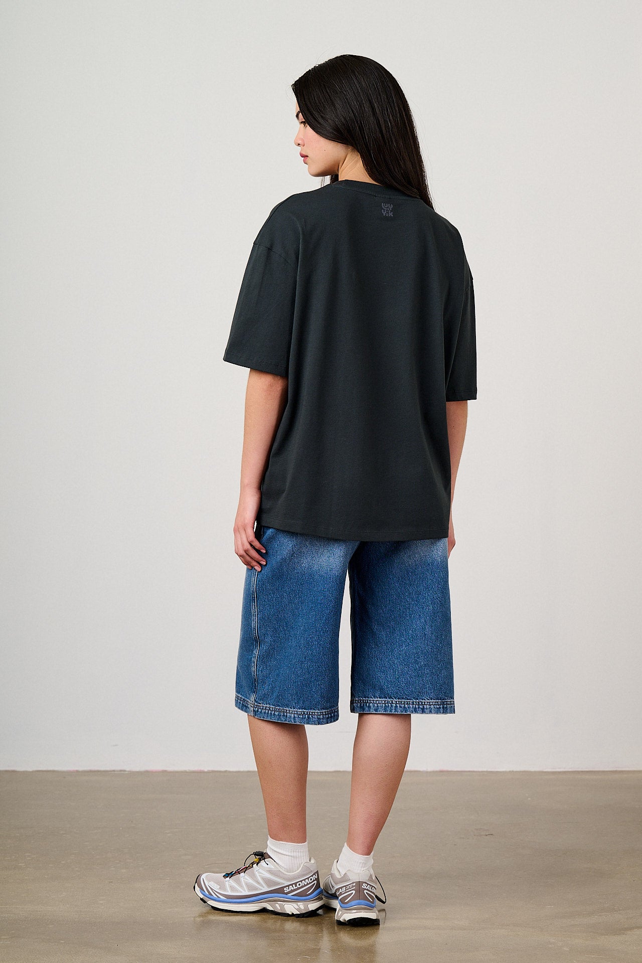Benny - Oversized Cotton T-Shirt in Black