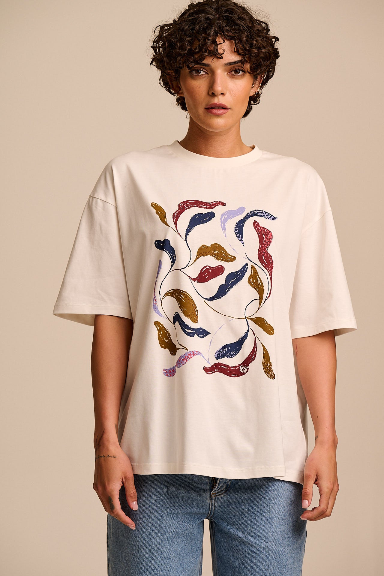 Benny - Oversized Cotton T-Shirt in Fluid Leaf
