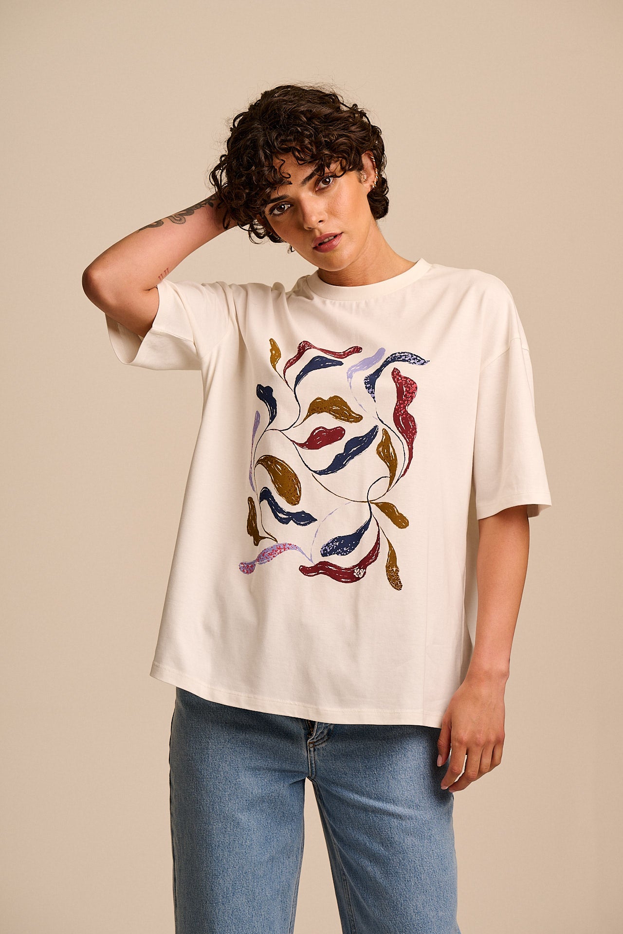 Benny - Oversized Cotton T-Shirt in Fluid Leaf