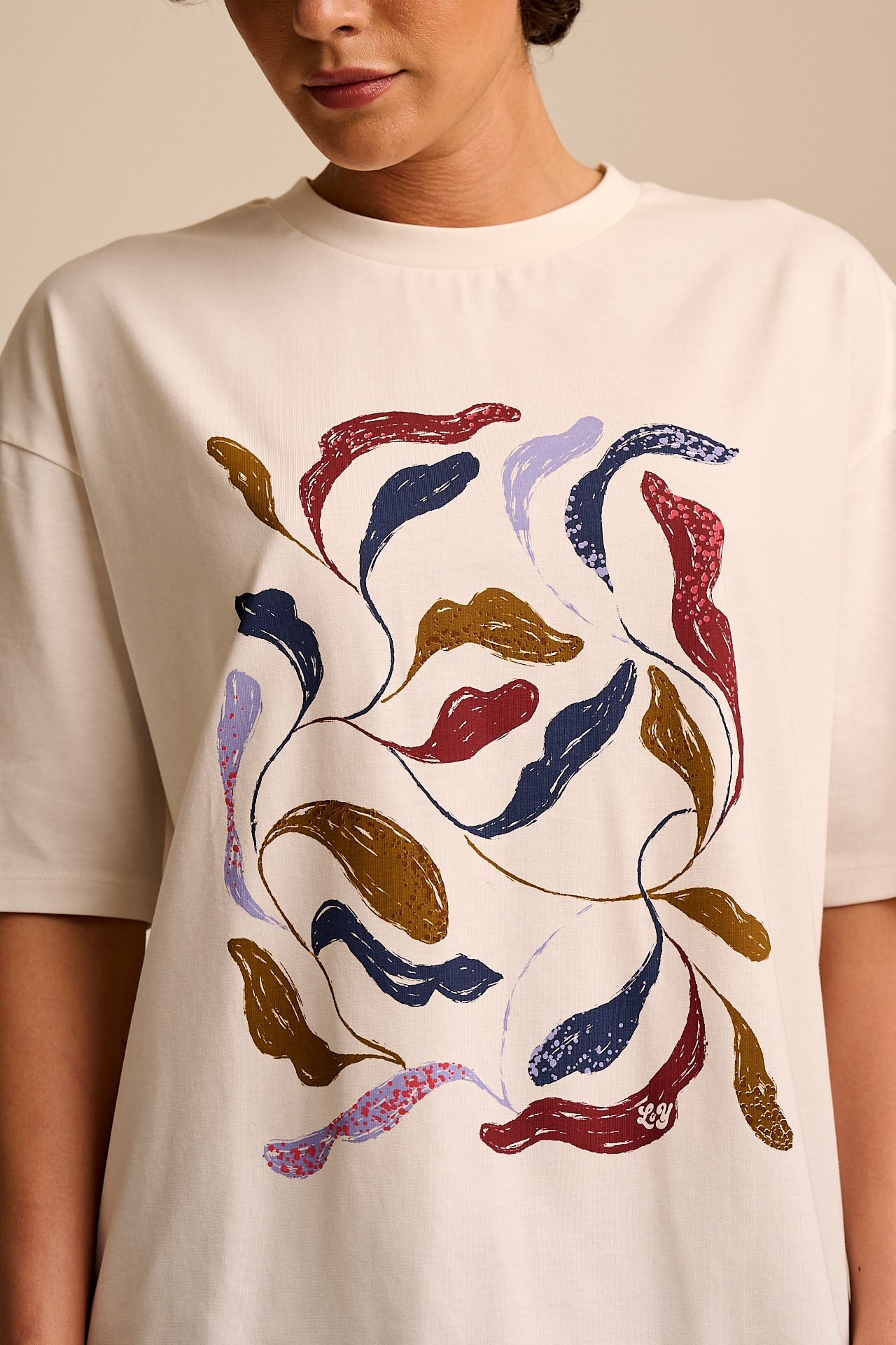 Benny - Oversized Cotton T-Shirt in Fluid Leaf