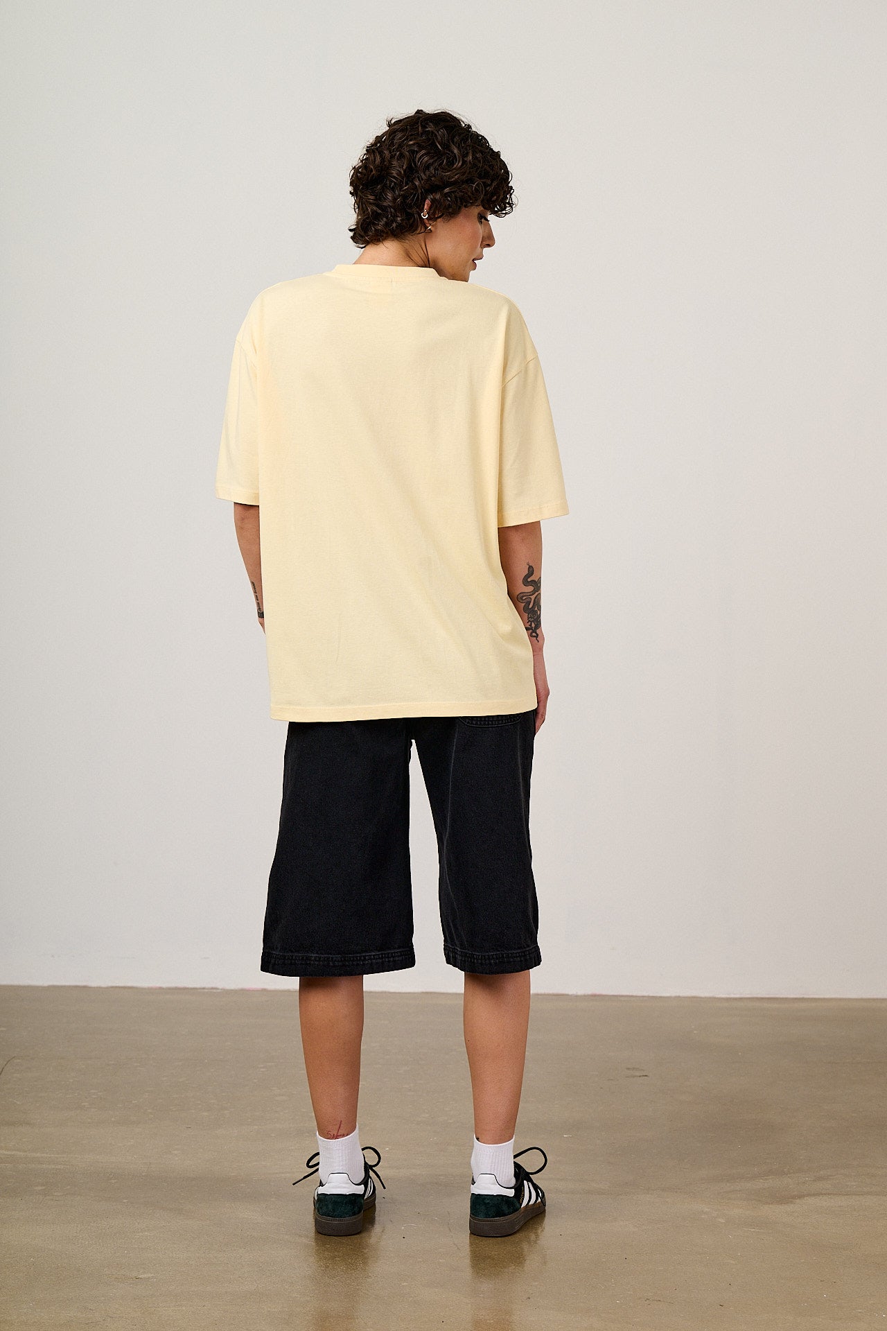 Benny - Oversized Cotton T-Shirt in Kimmy Gowland & Yak
