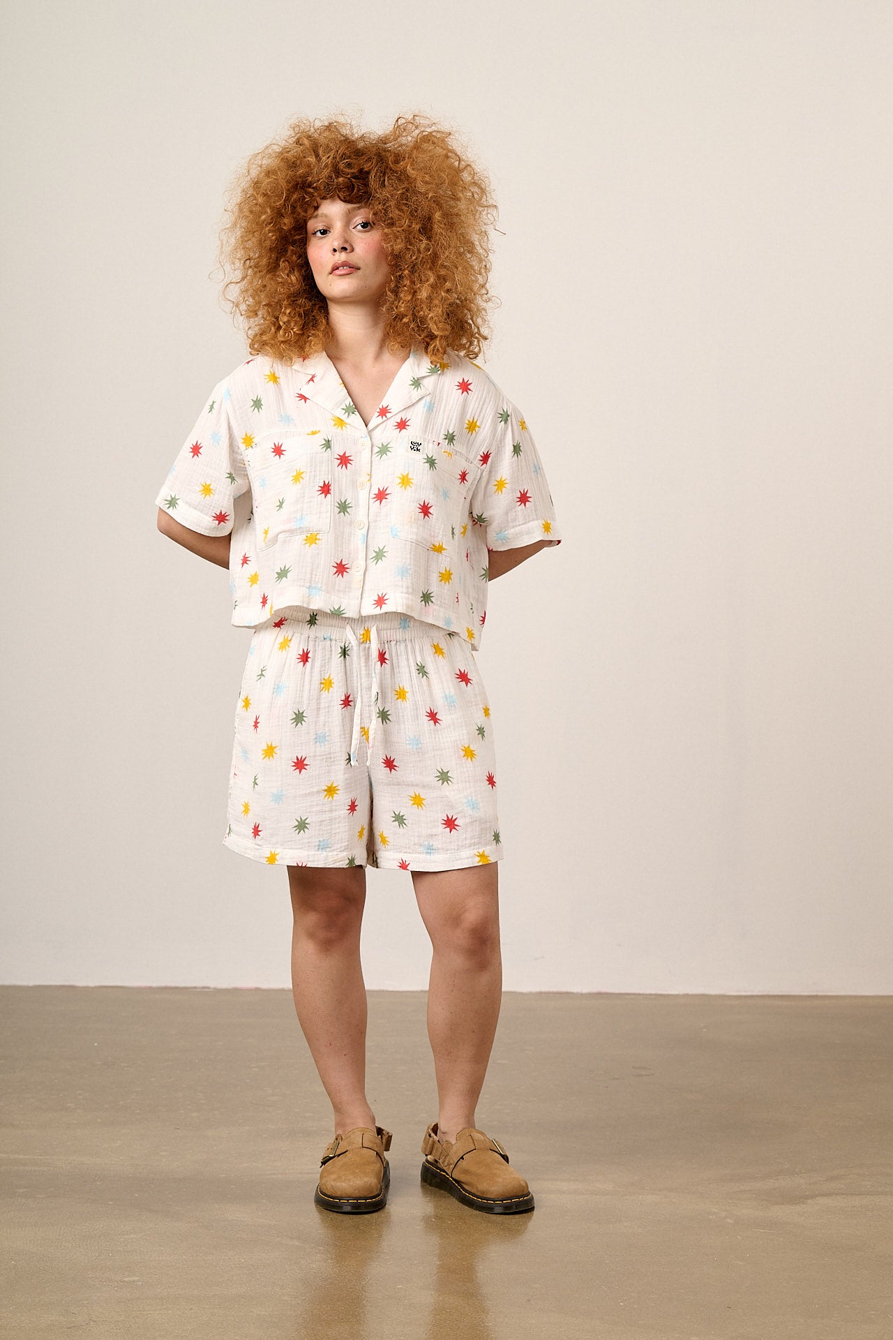 Alfie - Cotton Shirt in Ecru Cosmic Folk Stars