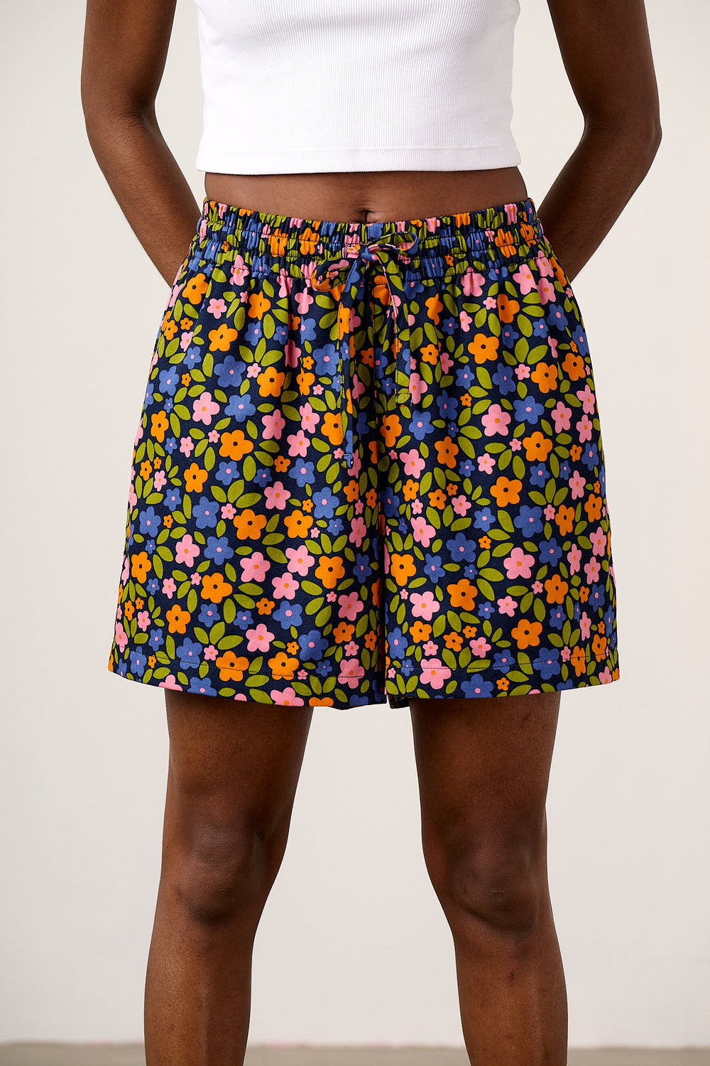 Charlie - Cotton Shorts in Navy Floral