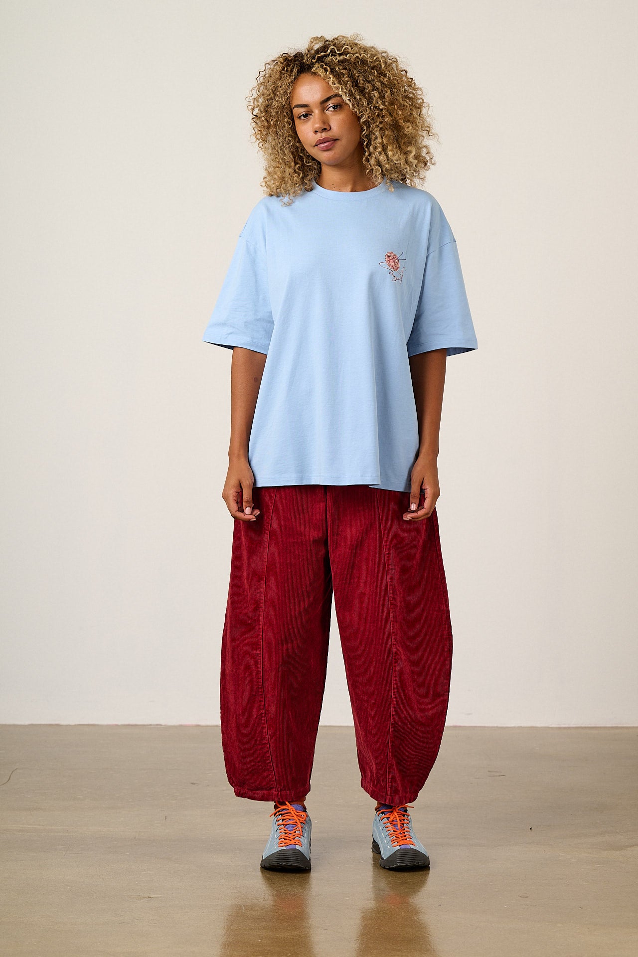Benny - Oversized Cotton T-Shirt in Knitted Cats