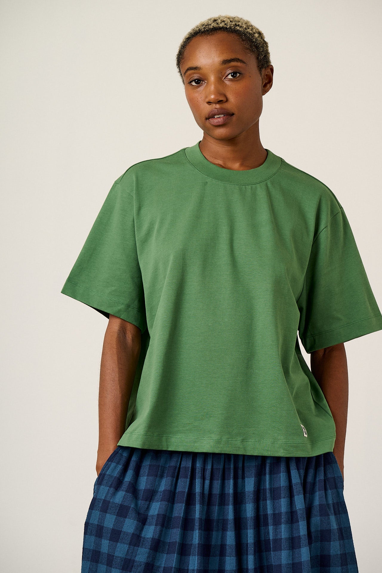 Noa - Cotton Boxy T-Shirt in Green