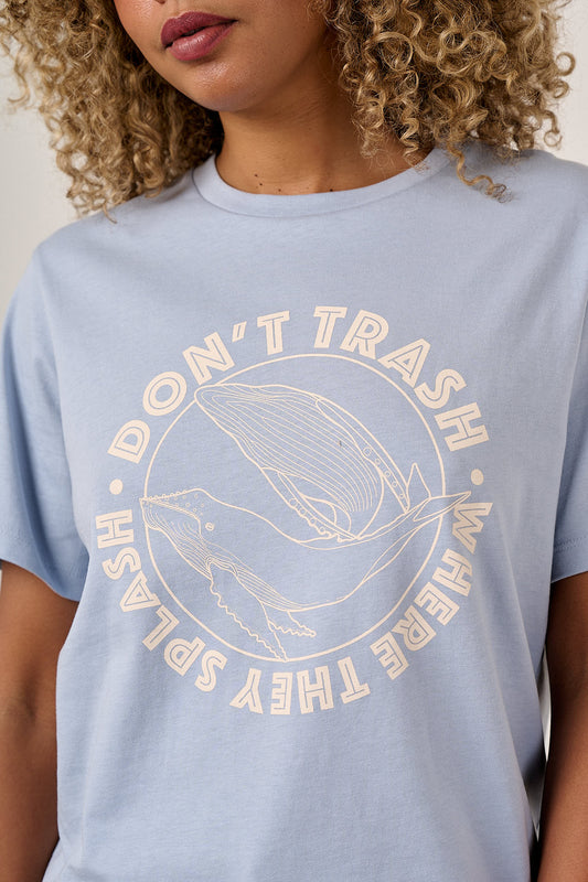 Denver - Cotton T-Shirt in Blue Whale Splash Print