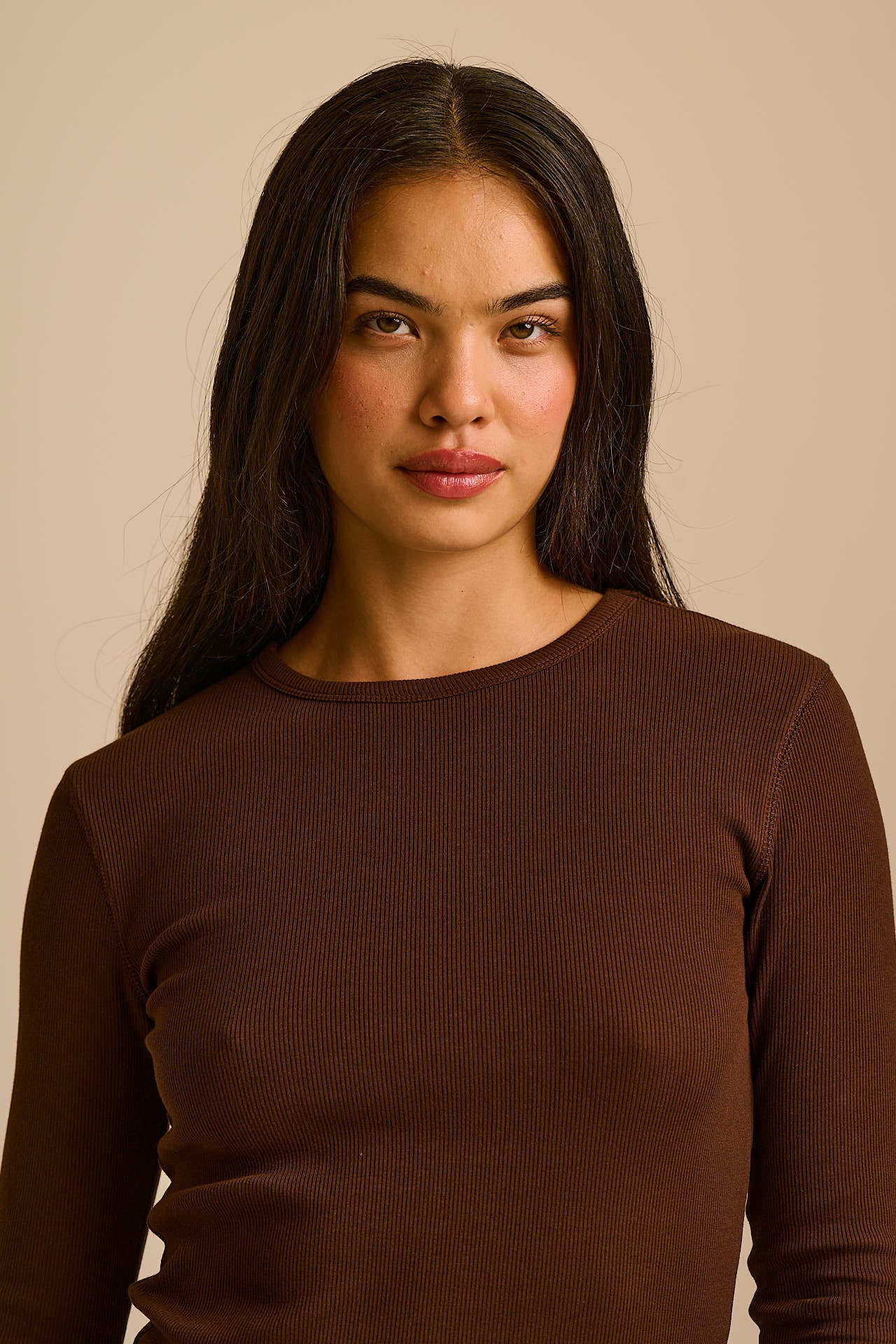 Grayson - Long Sleeve Cotton Top in Chocolate