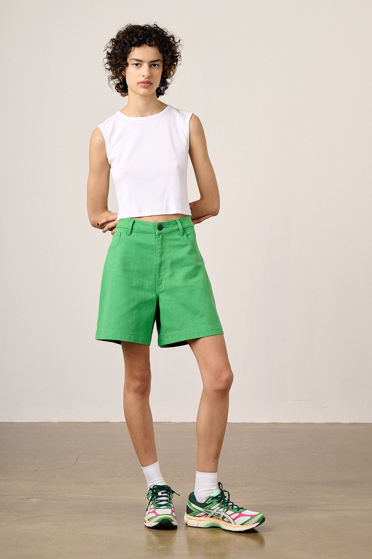 Lexi - High Waist Cotton Shorts in Kelly Green