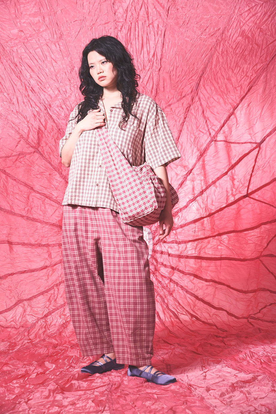 Obregon - Cotton Barrel Leg Trousers in Maroon Deco Rose Check