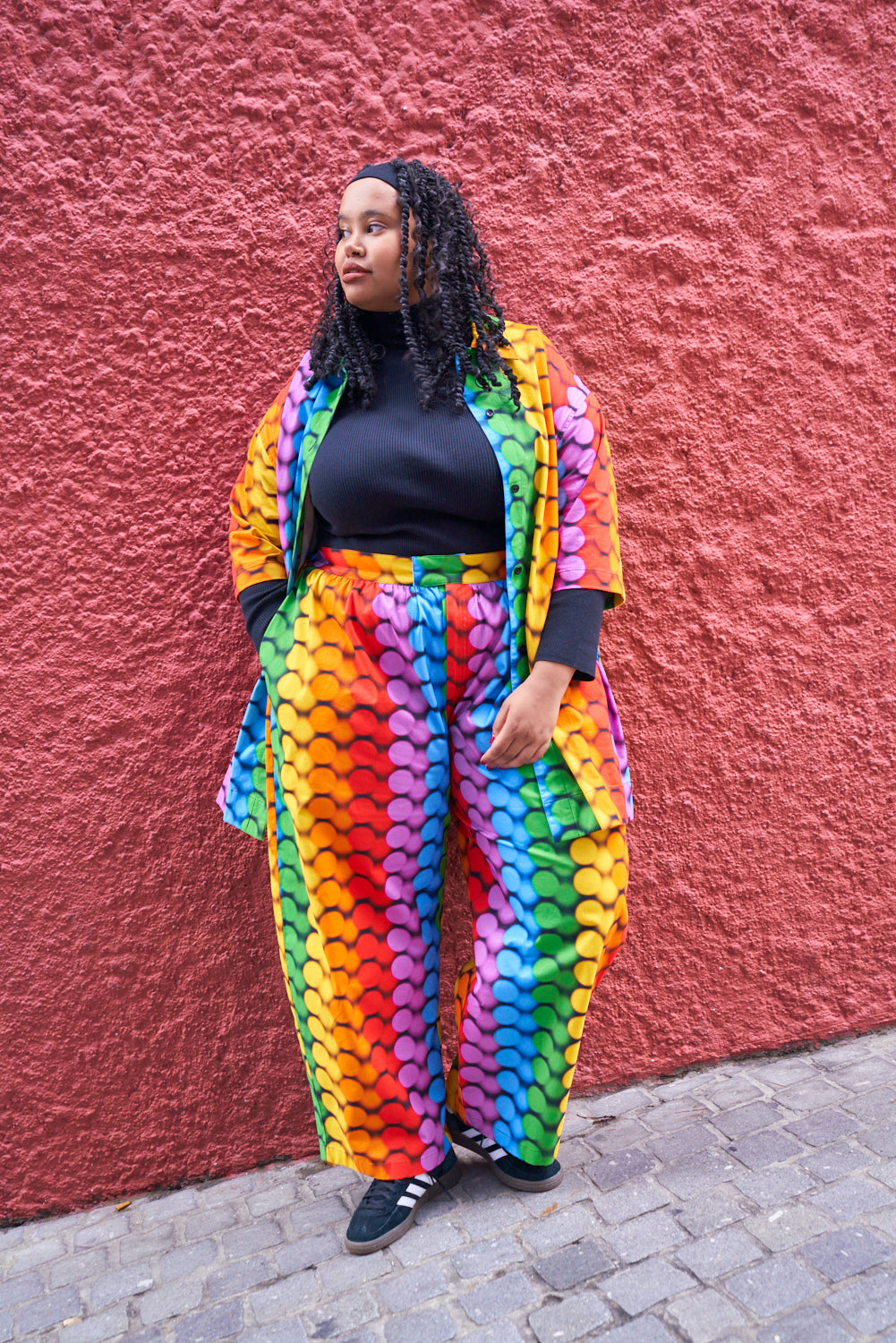 Beau - Barrel Leg Cotton Trousers in Good Vibrations Print