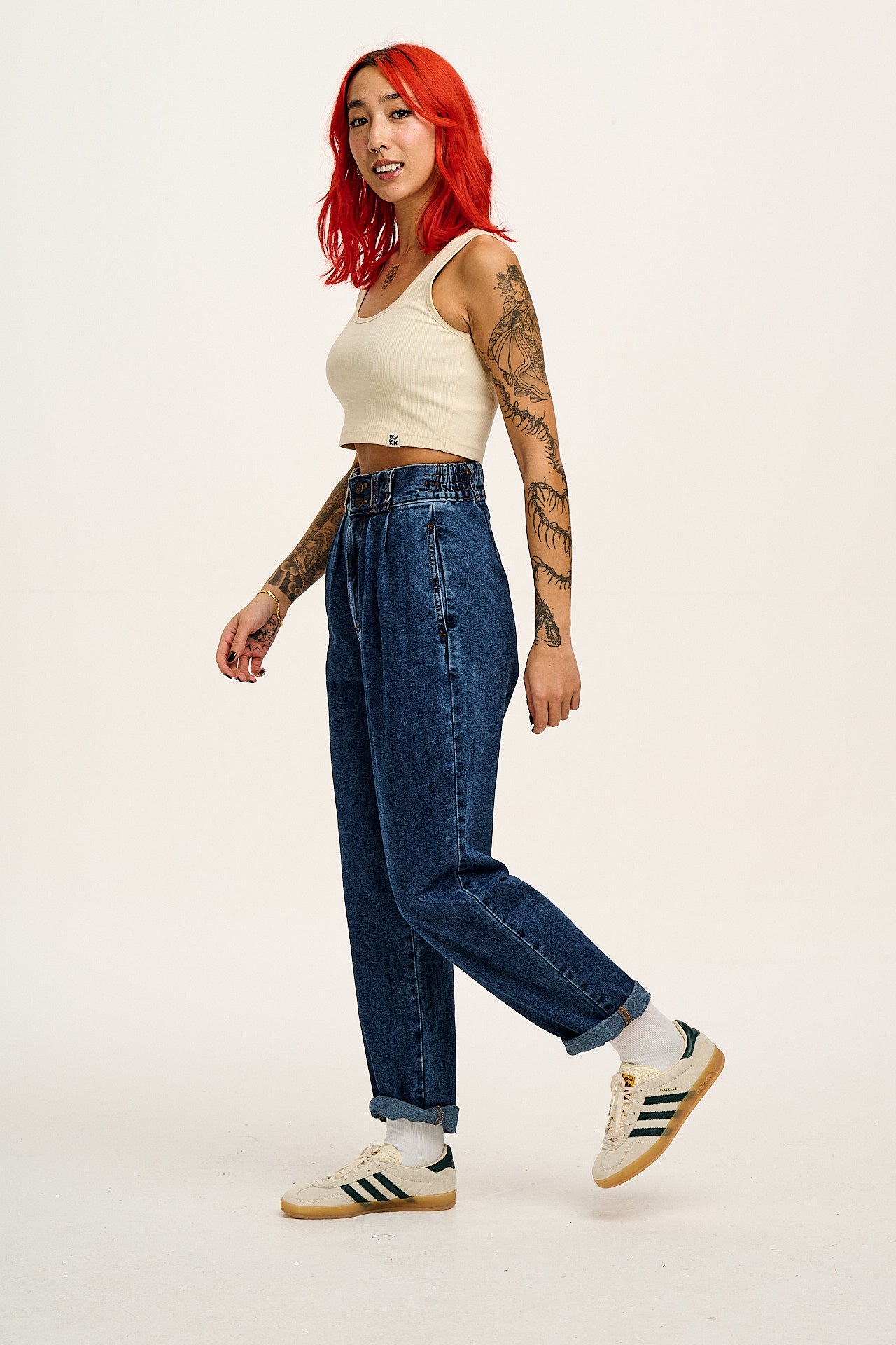 Addison - Denim Jeans in Mid Wash Blue