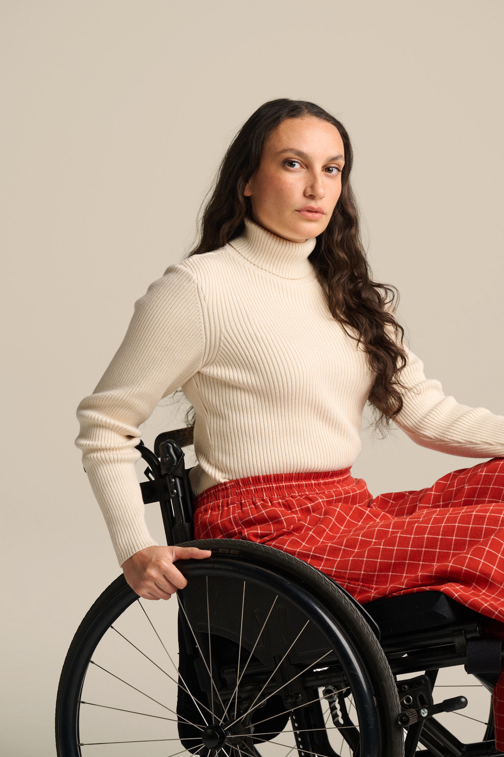 Eva -  Knitted Roll Neck Long Sleeve Top in Pearl