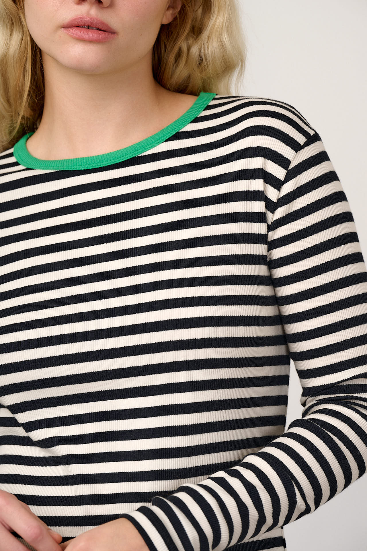 Grayson - Long Sleeve Cotton Jersey Top in Black & White Stripe