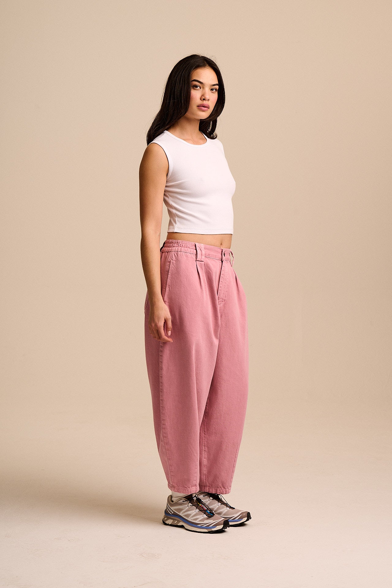 Ashby - Denim Barrel Leg Trousers in Washed Pink