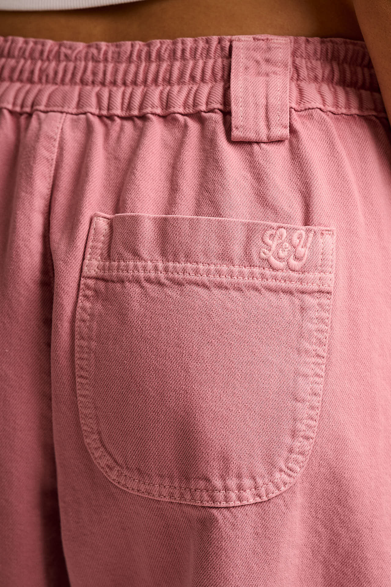 Ashby - Denim Barrel Leg Trousers in Washed Pink