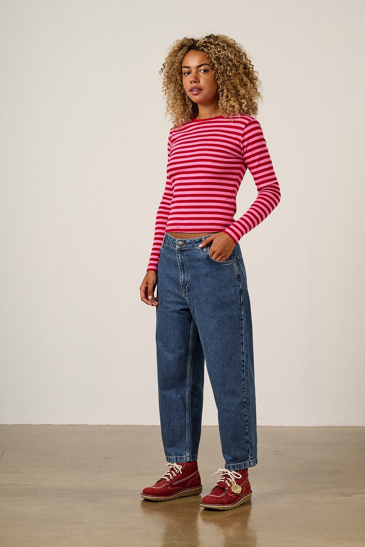 Grayson - Long Sleeve Cotton T-Shirt in Pink & Red Stripe