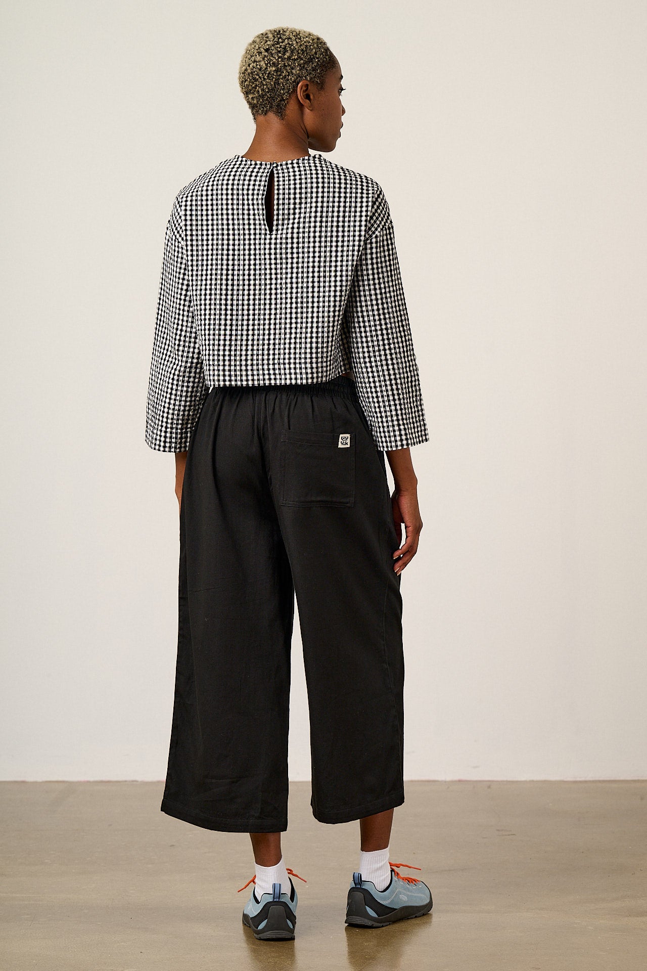 Chuck - Wide Leg Cotton Trousers in Black