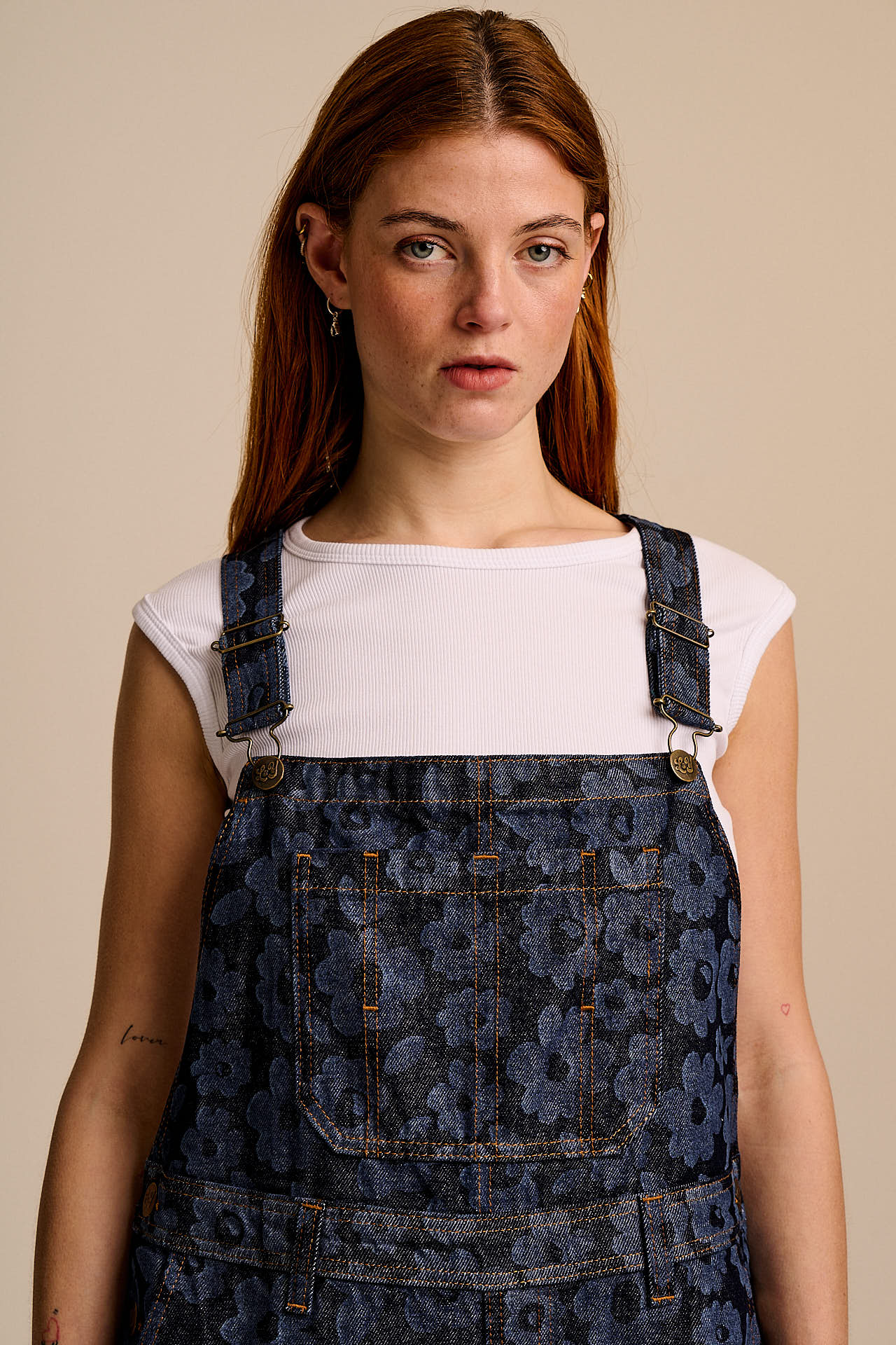 Mullen - Denim Dungarees in Vida Floral