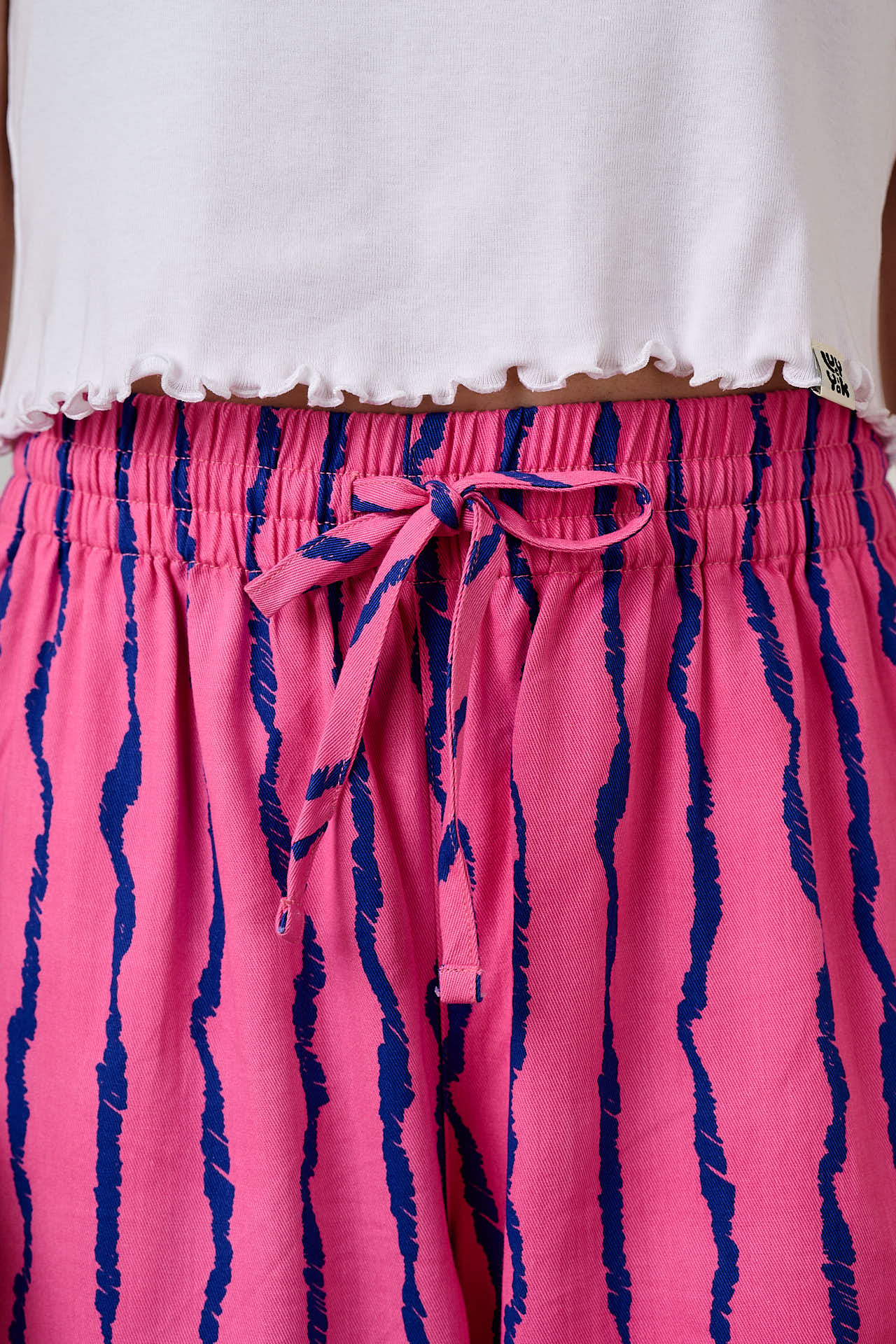 Norris - Wide Leg Cotton Trousers in Pink & Blue Wavy Stripe