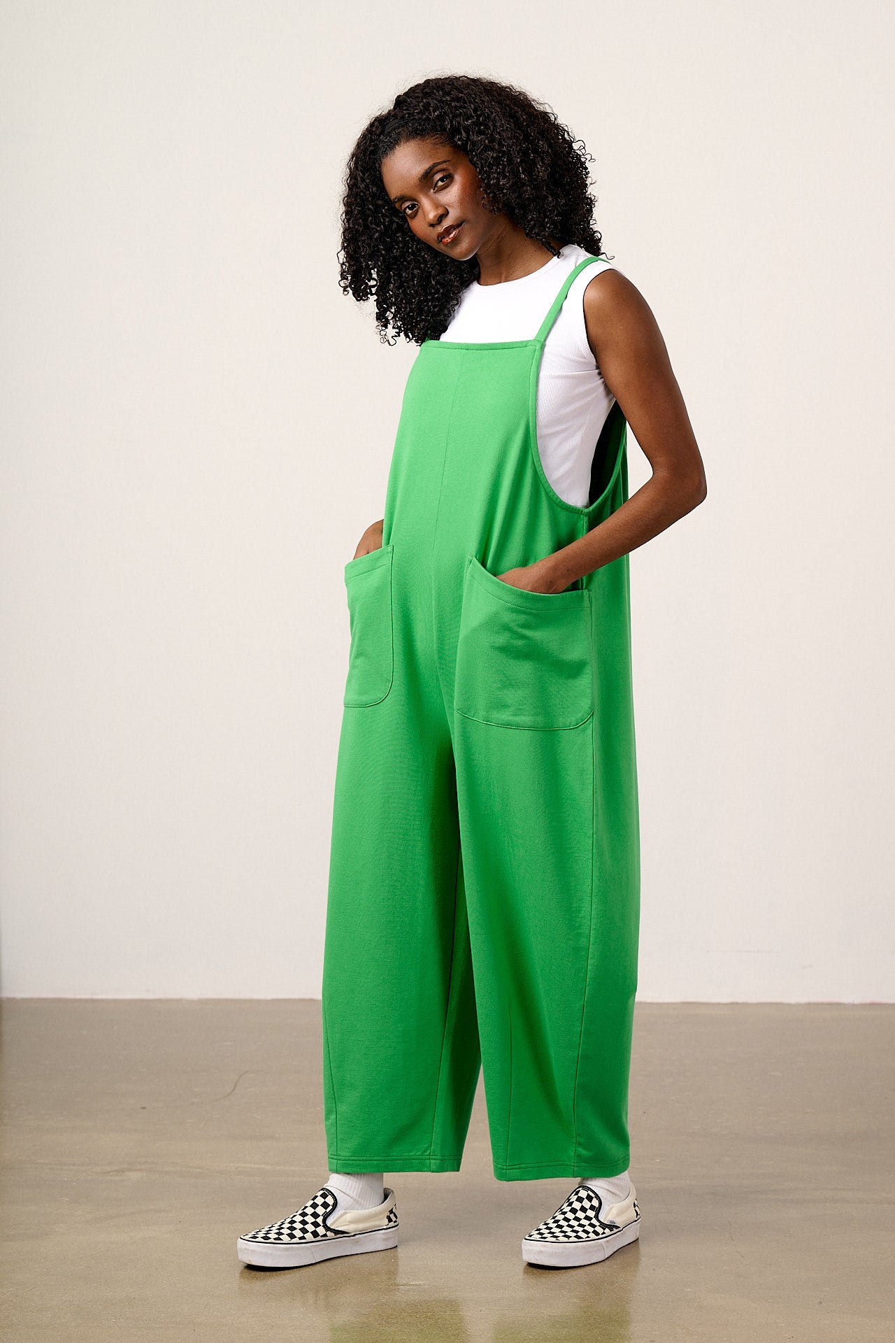 Oaxaca - Cotton Jersey Barrel Dungarees in Kelly Green