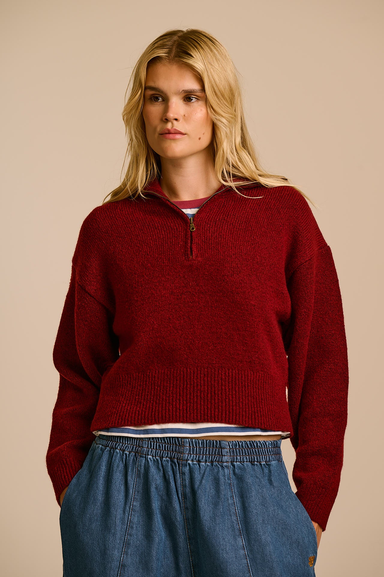 Oscar - Half Zip Jumper in Pomegranate