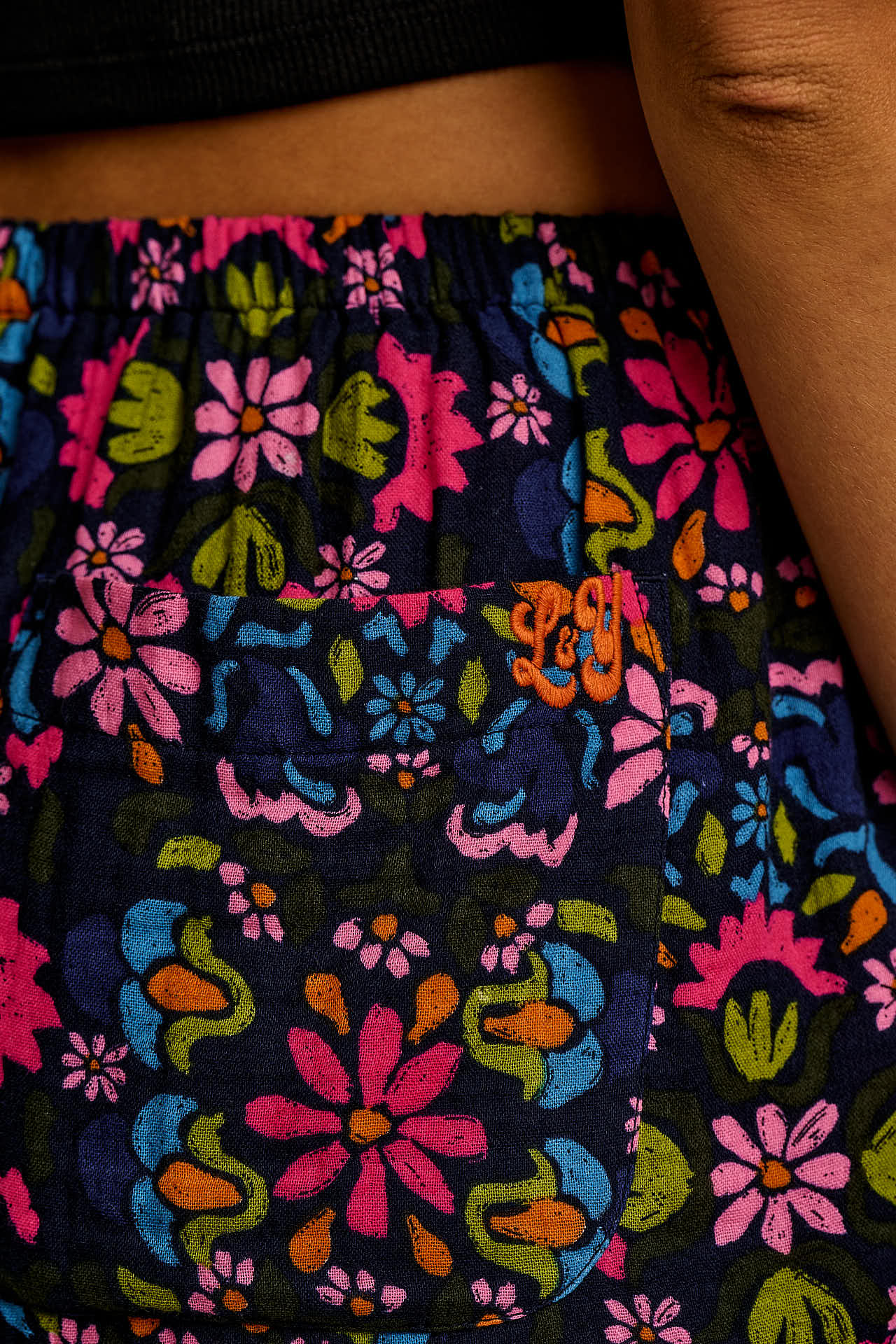Popan - Cotton Shorts in Artisan Blue Floral