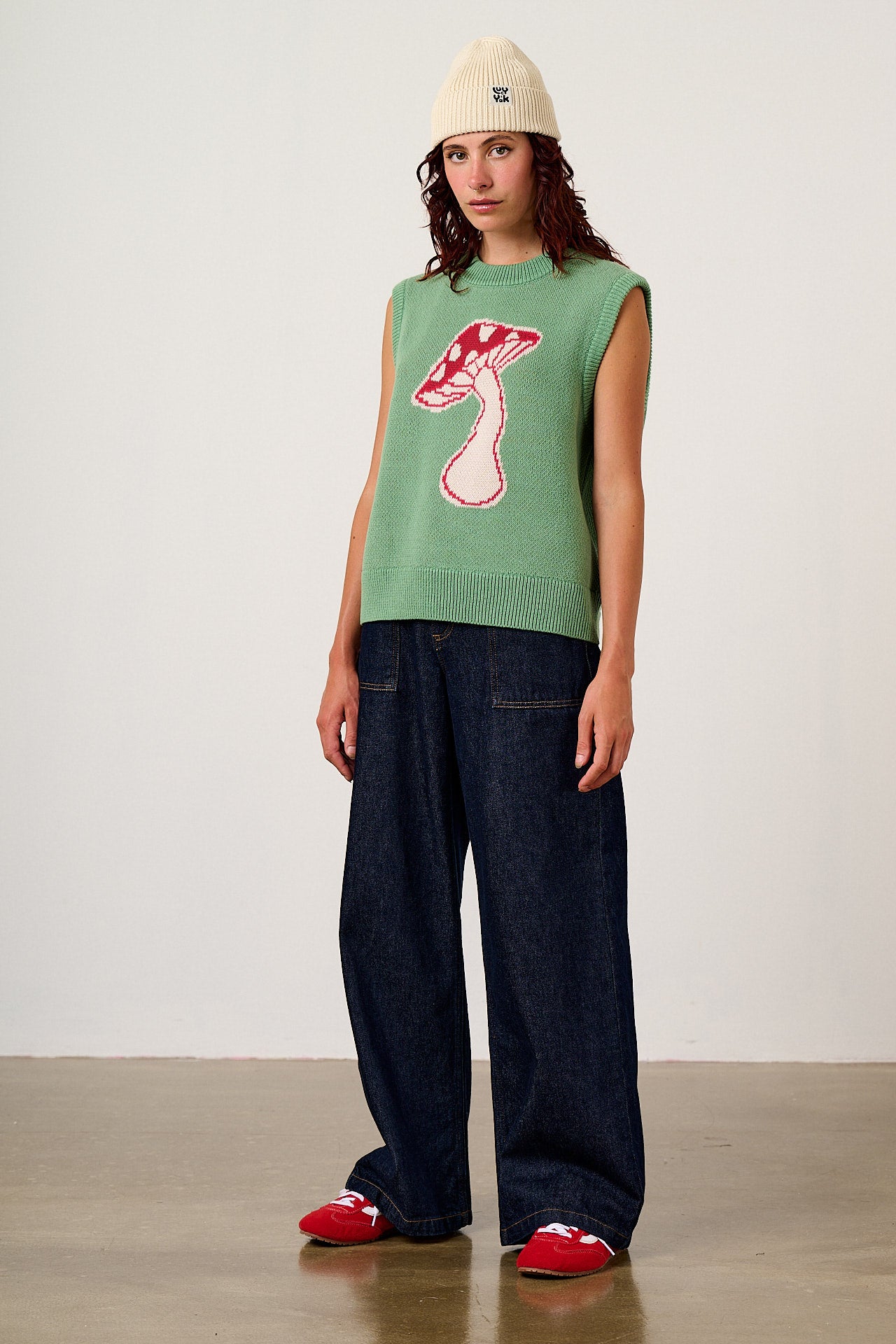 Saffle - Cotton Knitted Vest in Mushroom