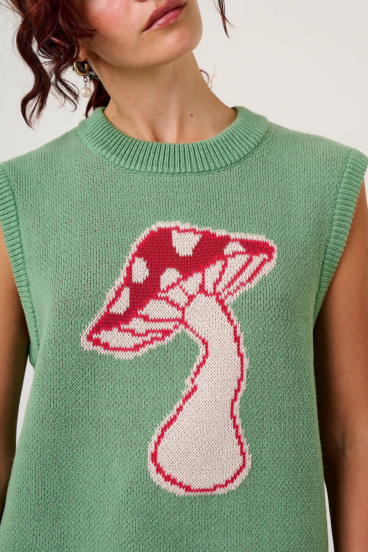 Saffle - Cotton Knitted Vest in Mushroom