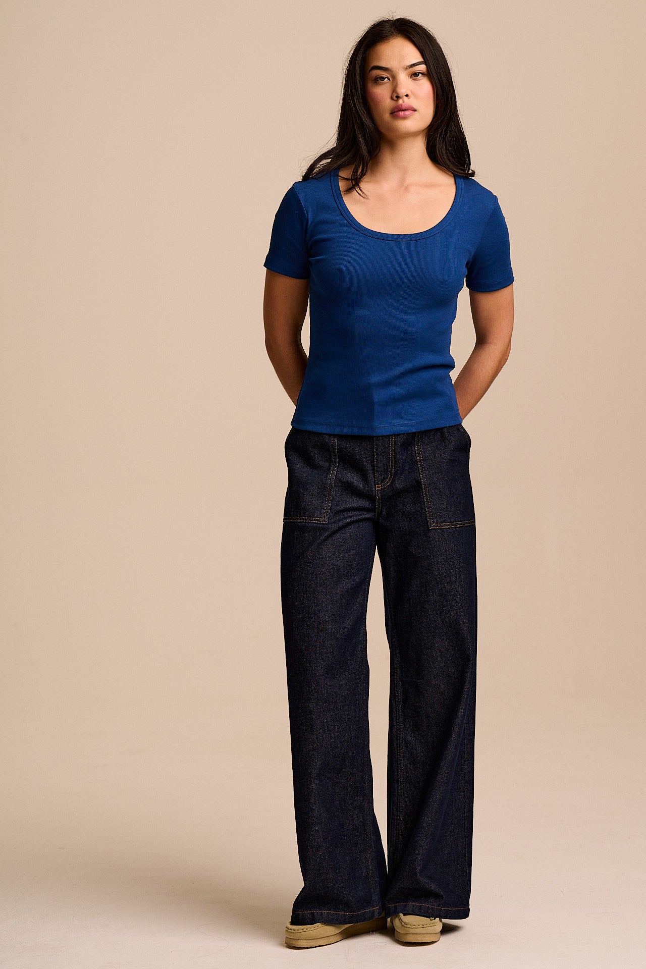 Vita - Ribbed Cotton Scoop Neck Short Sleeve T-Shirt in Navy