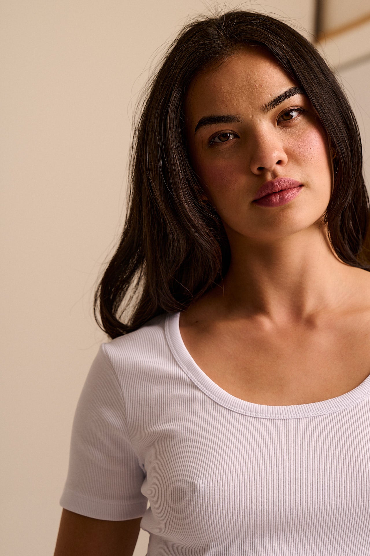 Vita - Ribbed Cotton Scoop Neck Short Sleeve T-Shirt in White