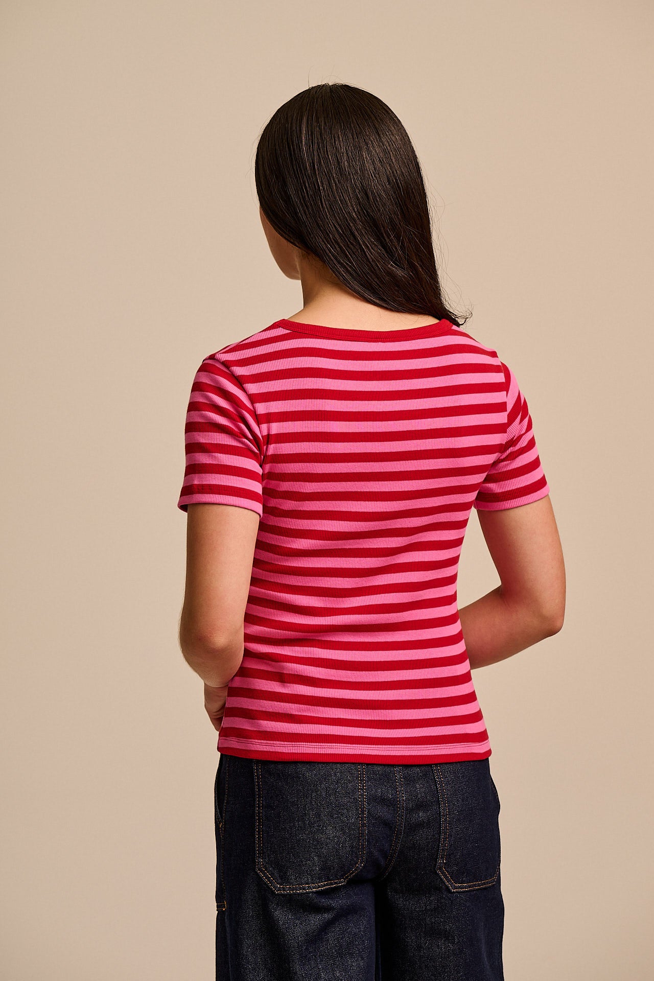Vita - Ribbed Cotton Scoop Neck Short Sleeve T-Shirt in Red & Pink Stripe