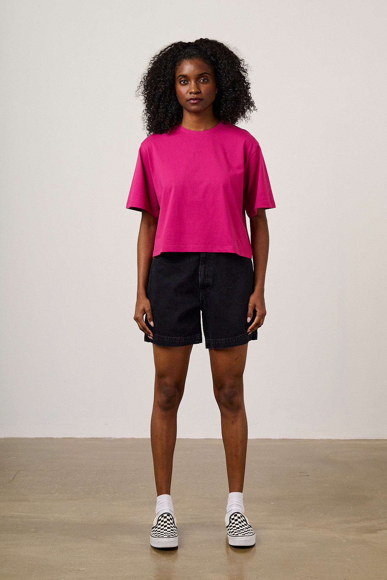 Zayla - Cotton Cropped Boxy T-Shirt in Festive Fuchsia